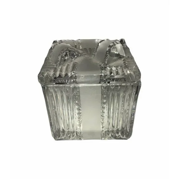 Crystal Gift Jewelry Box with Decorative Bow Lid made in Poland Women's Exchange